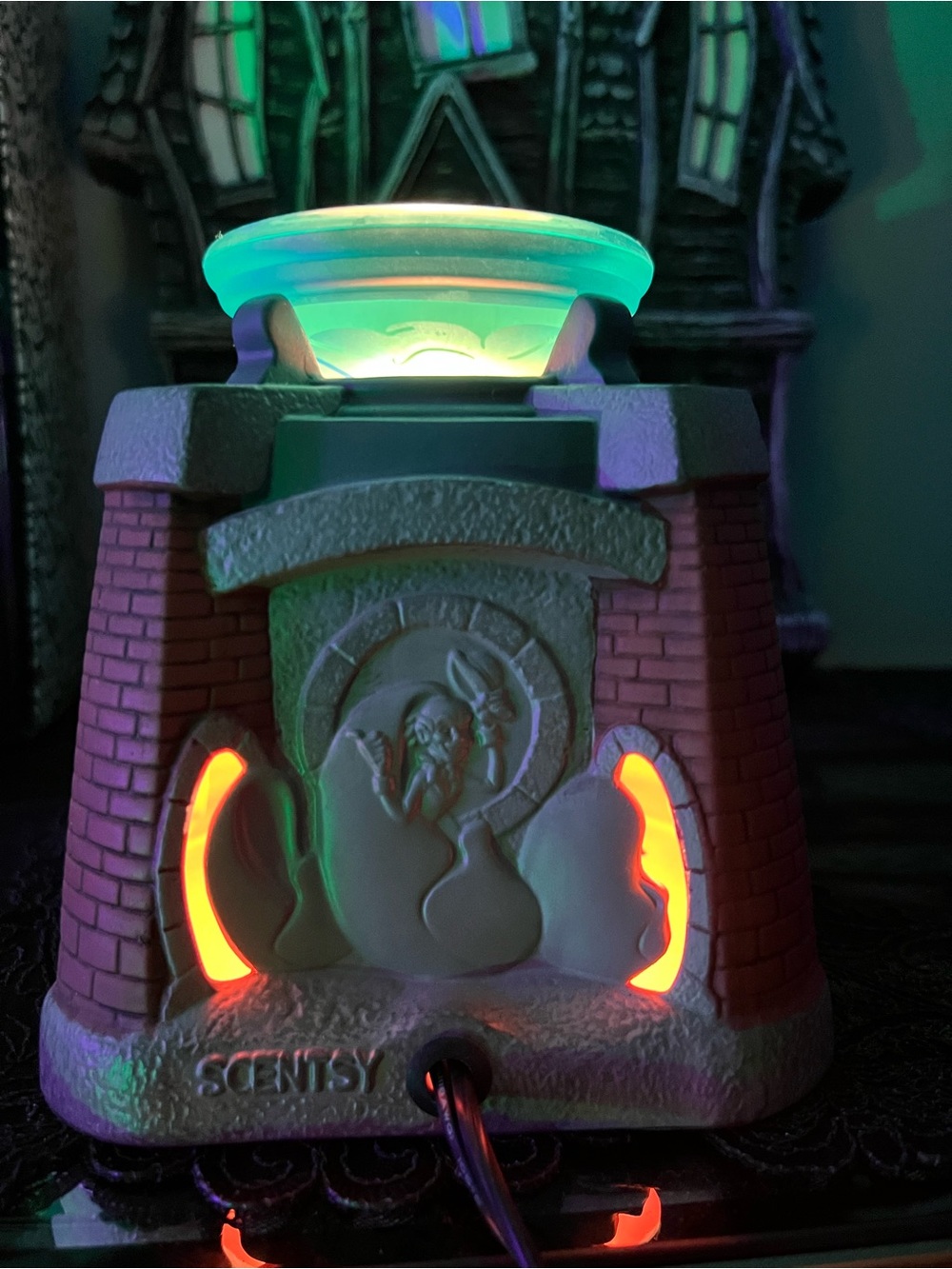 Haunted Mansion Scentsy warmer disney - Picture 3 of 16